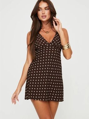 long cream maternity dress Lace Boho for Photoshoot V-Neck Pregnant Dresses Photography Baby Shower at Amazon Women's Clothing store 7-16 Girls | Dresses COLOR:Taupe metafield_color_White smocked back panel
